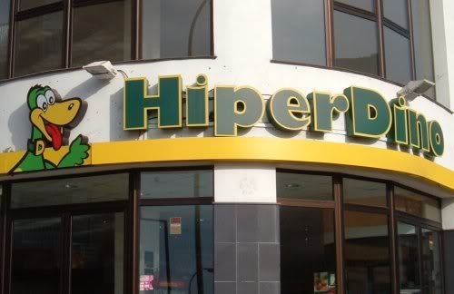 Hiperdino supermarket