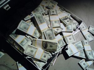 How to Make Money on the Internet: with content, photography and other ways. Image courtesy of: compose/sxc.hu