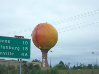 The giant peach near Gafney South Carolina. 