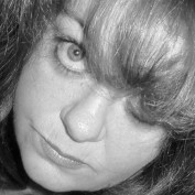 rhondaroo profile image
