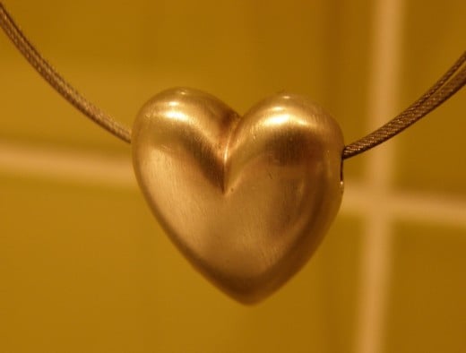 Heart jewelry is one of the classics found in every jewelry box.