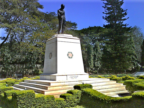 Mahatma Gandhi Statue in Gandhi Park
