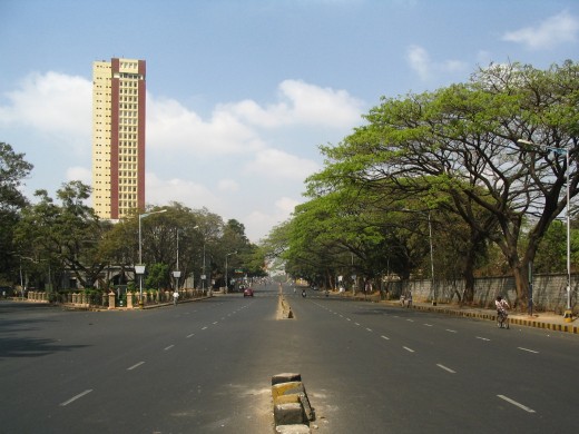 MG ROAD with the Public Utility Building