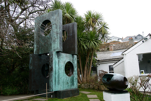 FOUR SQUARE by Barbara Hepworth 