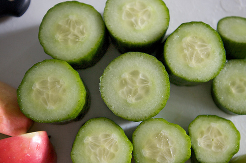 Cucumber, apple juice shutterbean.com