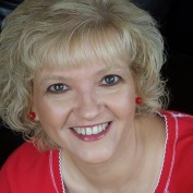 Luanne Hunt profile image