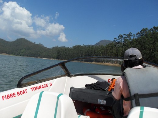 Speed Boat Ride, Munnar