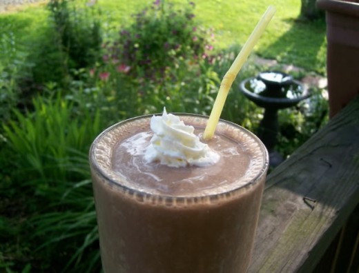 Chocolate smoothies taste every bit as good as chocolate milkshakes without all of the calories. 