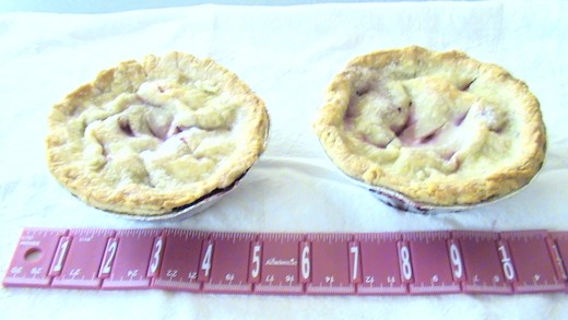 A different angle.  Pie crust made with conventional oil-based dough recipe.
