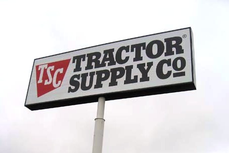 I took a little drive down to the Tractor Supply in Maynardville today -- while wearing a Ralph Lauren polo, khaki shorts, and flip-flops.  Needless to say, I stuck out like a sore thumb.  I will be wearing jeans the next time I go there.