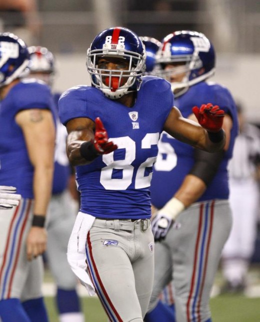 New York Giants wide receiver Mario Manningham (82) during an NFL football game Monday, Oct. 25, 2010, in Arlington, Texas. (AP Photo/Mike Fuentes)