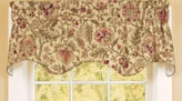 Scalloped Window Valance