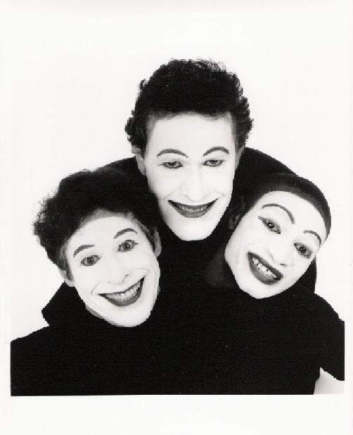 Simple mime costumes.