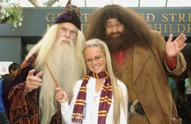 A Harry Potter scarf can be a great costume accessory. 