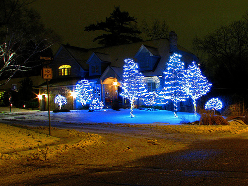 All blue Christmas lights have a stunning effect.
