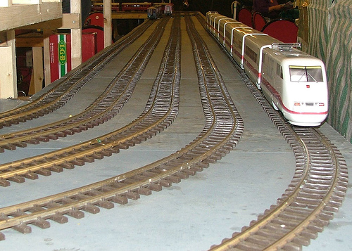 G scale train