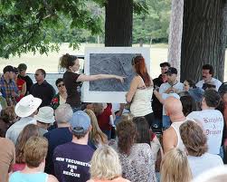 Search parties organize at Sunnidale Park, hoping to find some trace of Alexandra Flanagan after she disappeared.