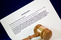 How to Write and Serve Tenant Eviction Notices in Alabama
