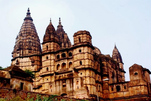 The massive pinnacles of the Chaturvuja temple soaring to the heaven