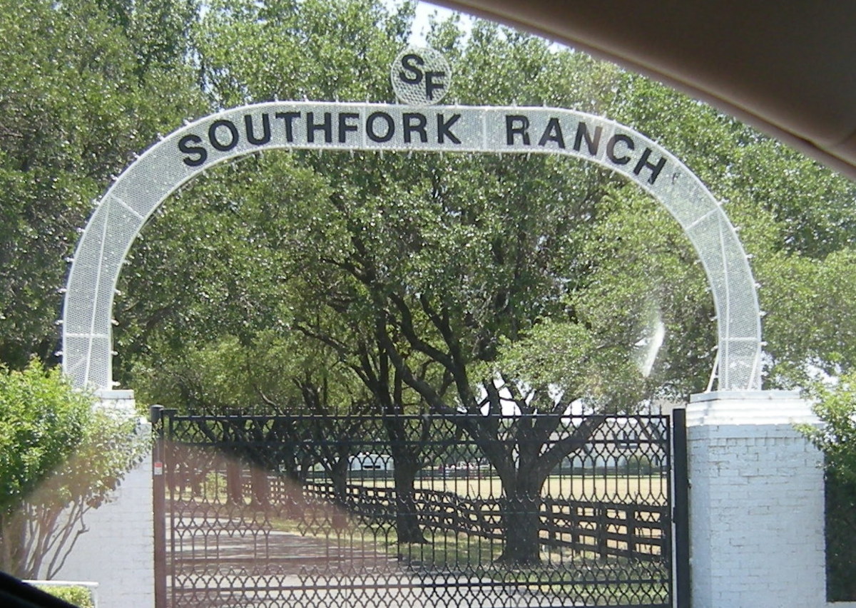 Southfork Ranch Archway