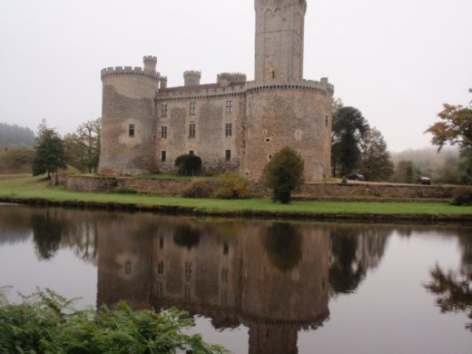 Chateau de Montburn