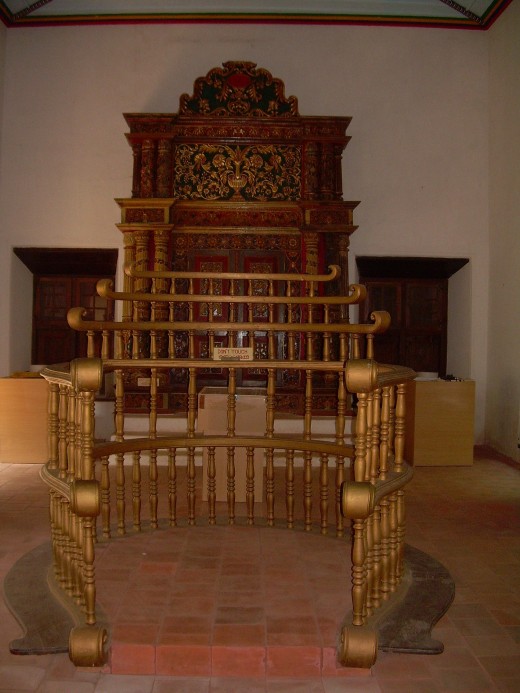 Inside Jewish Synagogue, Chendamangalam 
