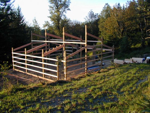 Off Grid Living: Pole Barn Frame Under Construction