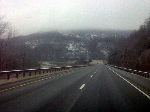Driving home to West Tennessee on Christmas Day in the snow (the snow flakes didn't show up on my phone camera).