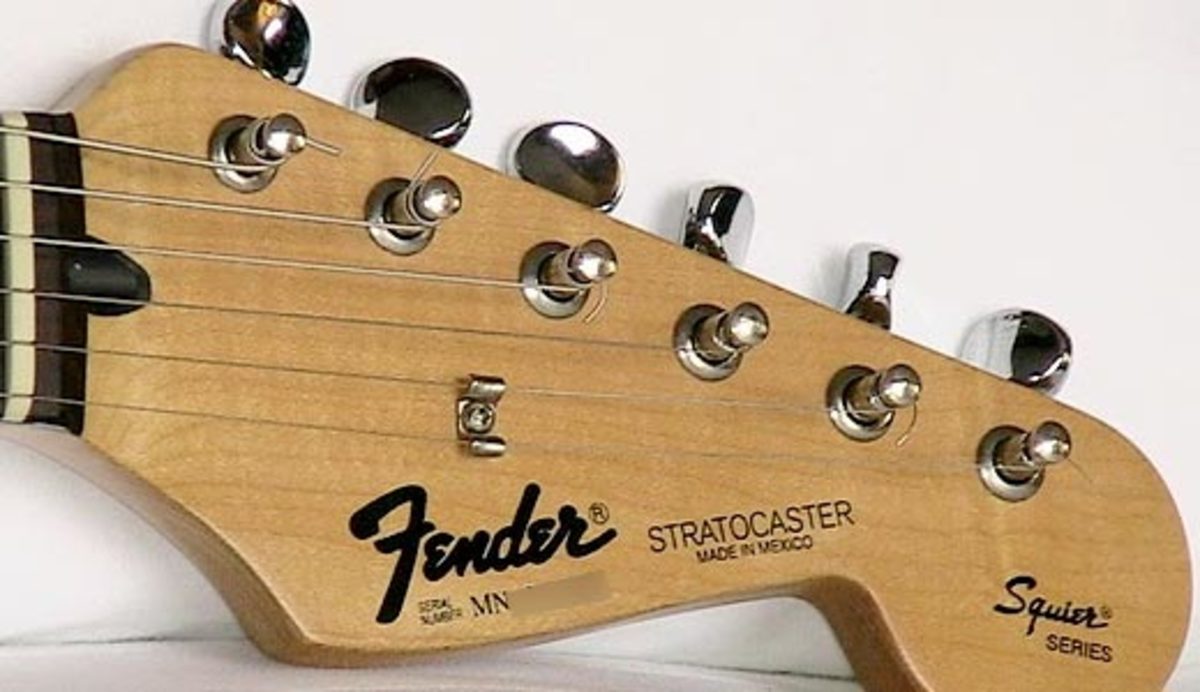 Ich verkaufe meine Squier Stratocaster.