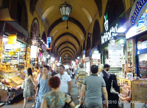 Kapali ar - another great place to shop or just walk around in Istanbul.