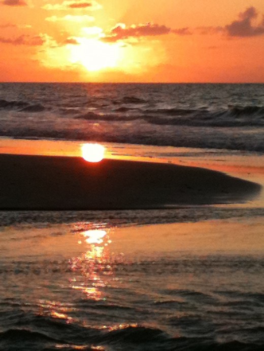 A beautiful picture of a sunrise on the beach can leave you breathless and can be your focal point as you meditate. 