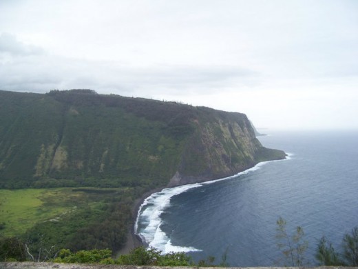 Mountainous shorelines 