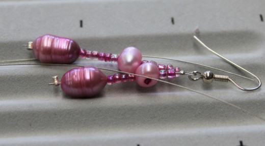 An alternative set of Earrings using the same method of assembly!