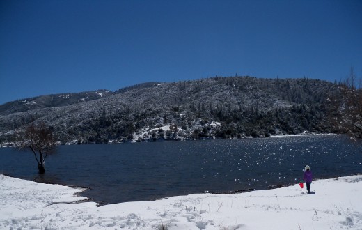 We climbed to the top until we finally reached Lake Hemet. Were I am from, normally when there is this much snow on the ground, the lakes are usually frozen.