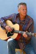 Tommy Emmanuel: Guitar Player from Australia