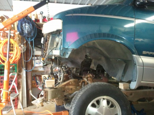 Removing the Engine from a 1997 GMC Safari | HubPages