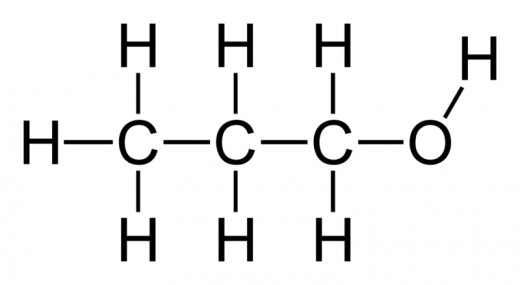 The main carbon chain contains 3 carbons, the alcohol is on the first carbon: 1-propanol