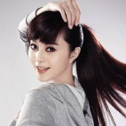 JulieYoung profile image