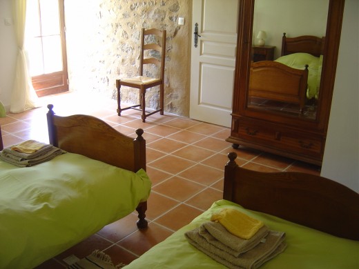 Gite: Room with three single beds 