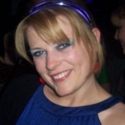 yes-in-dede profile image
