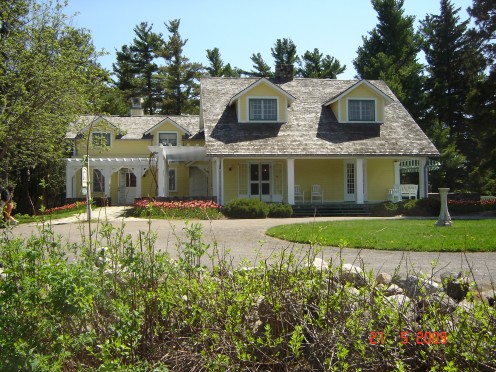 Moorside at the Mackenzie King Estate