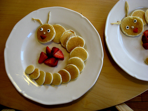 Caterpillar pancakes made by Heidi Kenney, who was inspired by these pancakes. 