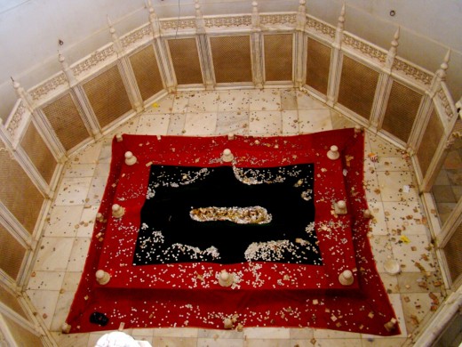 The grave of Rabia-ul-Daurani