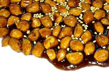 BANDI - caramel-coated peanuts