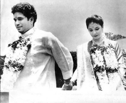 Sachin's Wedding Photo - Sachin Tendulkar With Dr. Anjali Tendulkar On Their Wedding Day