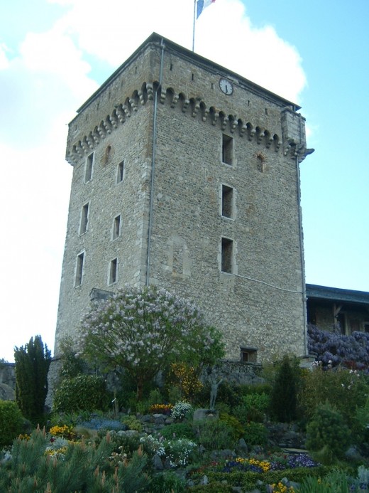 Lourdes castle's 14th century keep