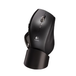 Mouse placed on the Rapid Charging Stand