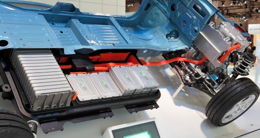 Skeletal Structure of Electric Car Nissan Leaf shown with its internal Lithium-ion Battery Pack, Electric Motor on the far right By Tennen-Gas (Own work) [CC-BY-SA-3.0 (www.creativecommons.org/licenses/by-sa/3.0)], via Wikimedia Commons