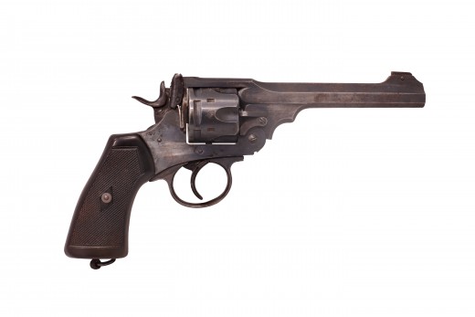 Webley & Scott Mk VI. Caliber .455 pistol which was the standard British Officers side-arm of the war