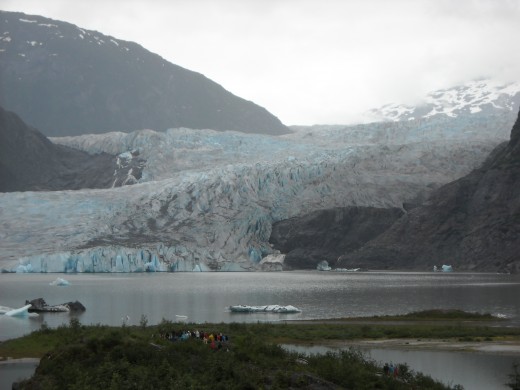 In Juneau-Mendenhall Glacier